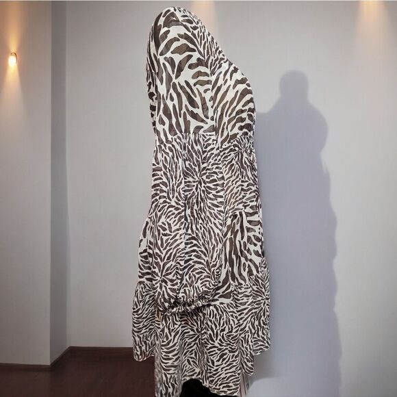 Michael Kors Silk Animal Print Semi Sheer Dress Size M - Picture 3 of 9